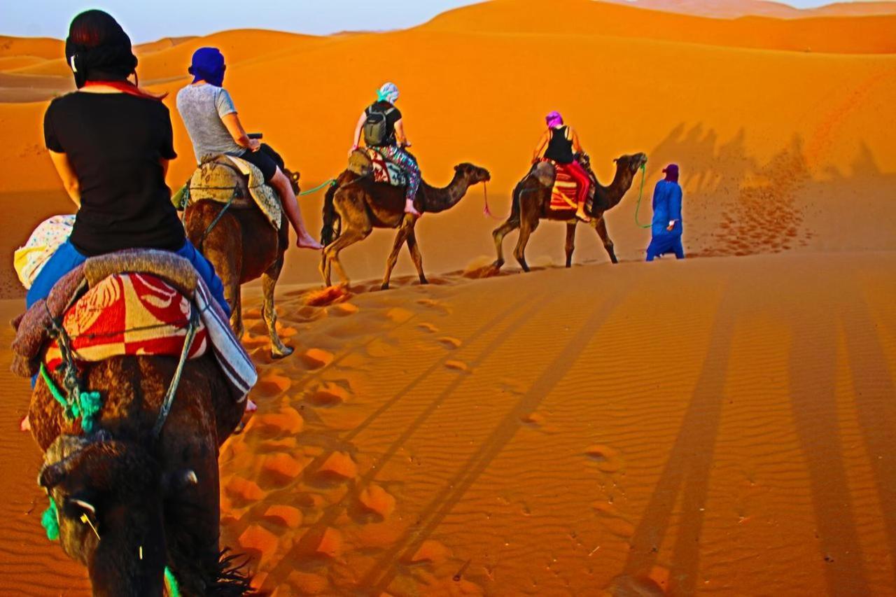 Merzouga Paradise Luxury Camp Exterior photo