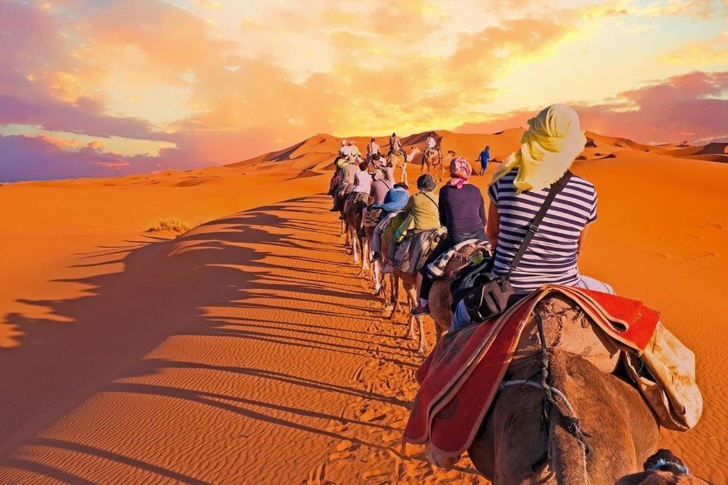 Merzouga Paradise Luxury Camp Exterior photo